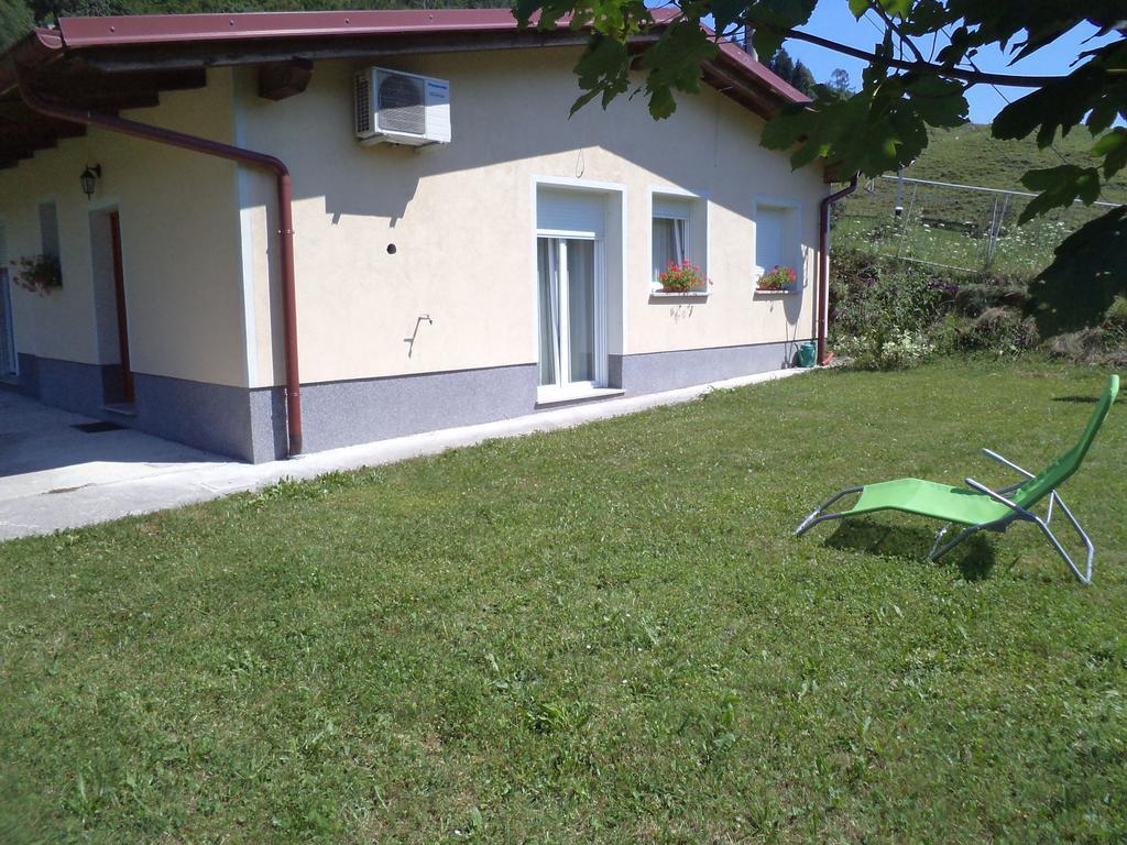Apartments Petrin Tolmin Szoba fotó